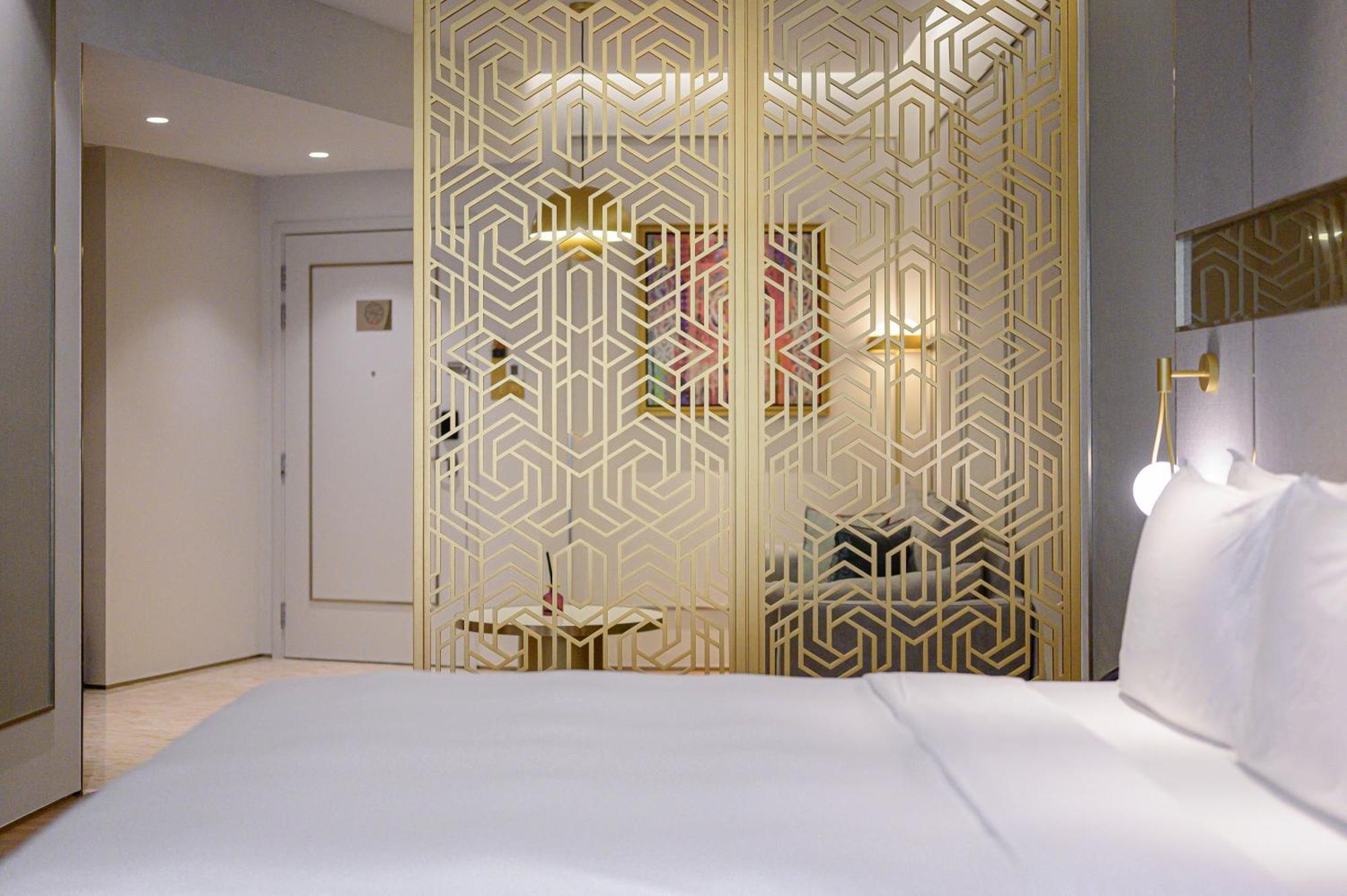 Resorts World Sentosa - Crockfords Tower Singapore Eksteriør billede